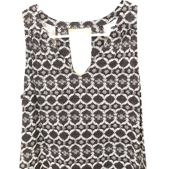2/$15 Old Navy - Printed Dress - Picture 3 of 6
